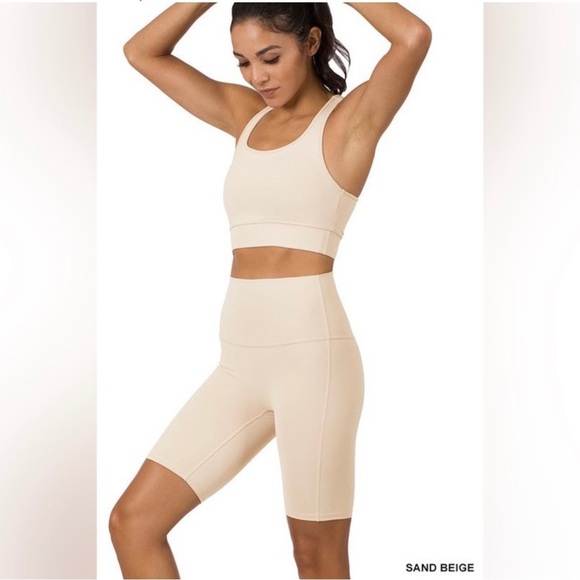 NEW Zenana Athletic Tank Top & Biker Shorts Set. No Bra Pads - Picture 2 of 2
